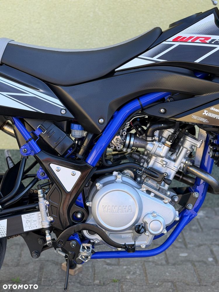 Yamaha WR - 8