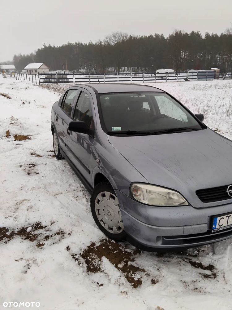 Opel Astra - 2