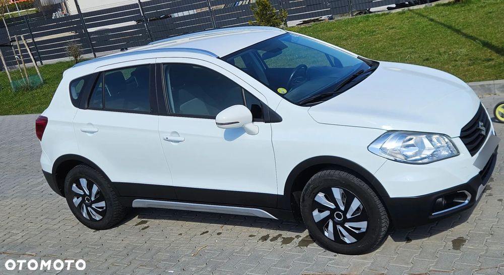 Suzuki SX4 S-Cross - 13