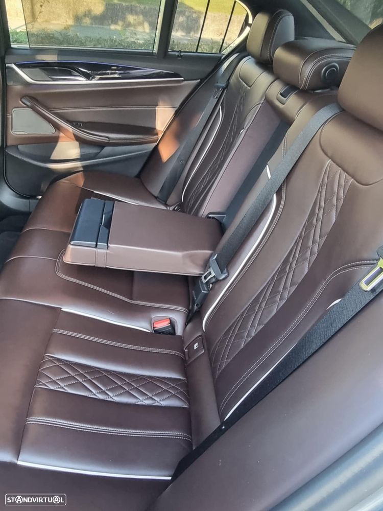 BMW 530 d xDrive Pack M Auto - 8