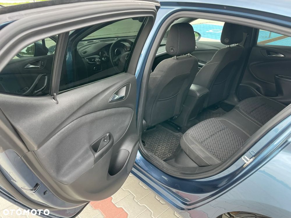 Opel Astra 1.4 T Dynamic - 8