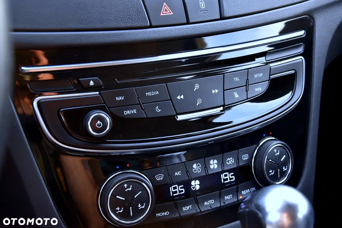 Peugeot 508 RXH BlueHDi 180 EAT6 Stop&Start - 26