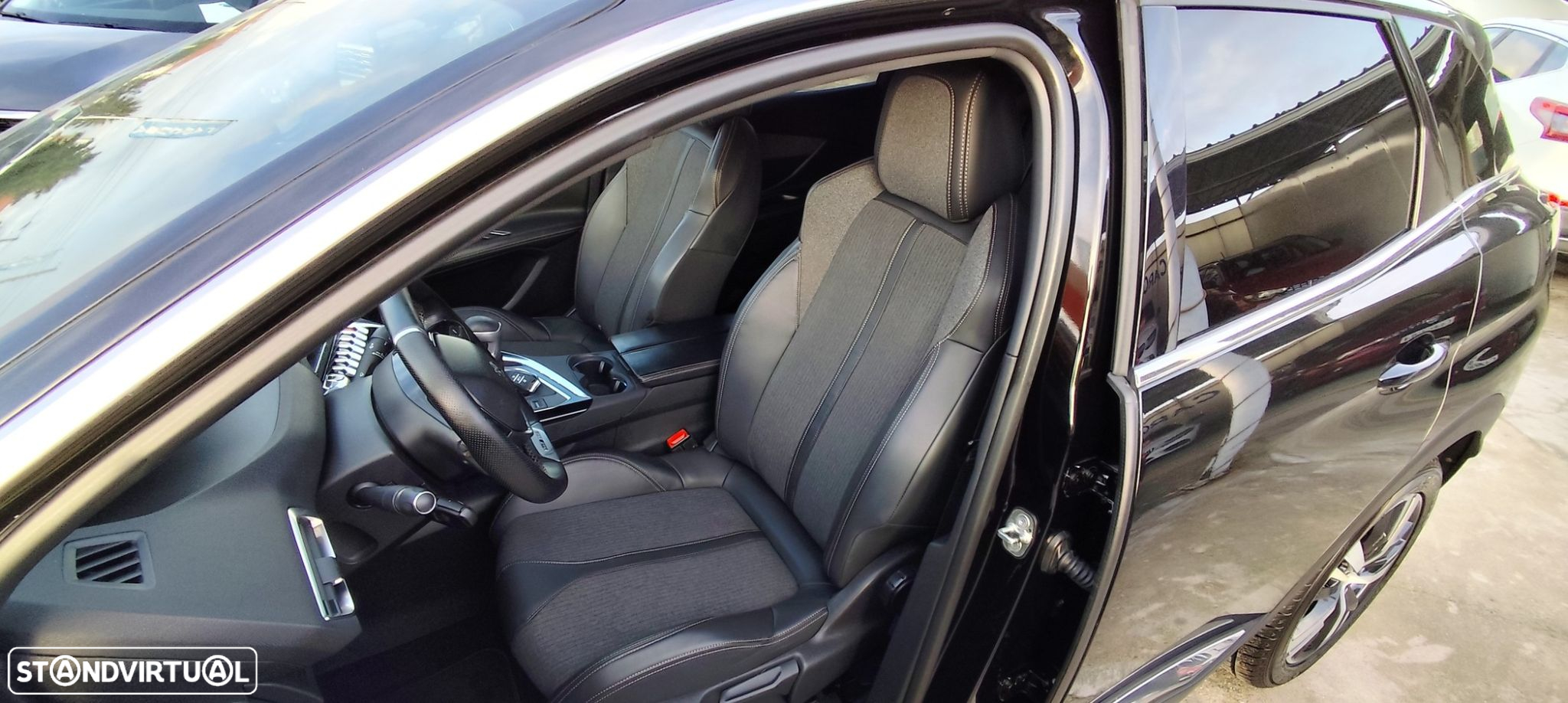 Peugeot 3008 1.6 BlueHDi GT Line - 23
