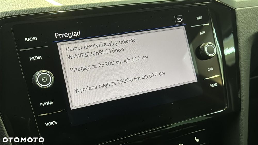 Volkswagen Passat 1.5 TSI EVO Business DSG - 27