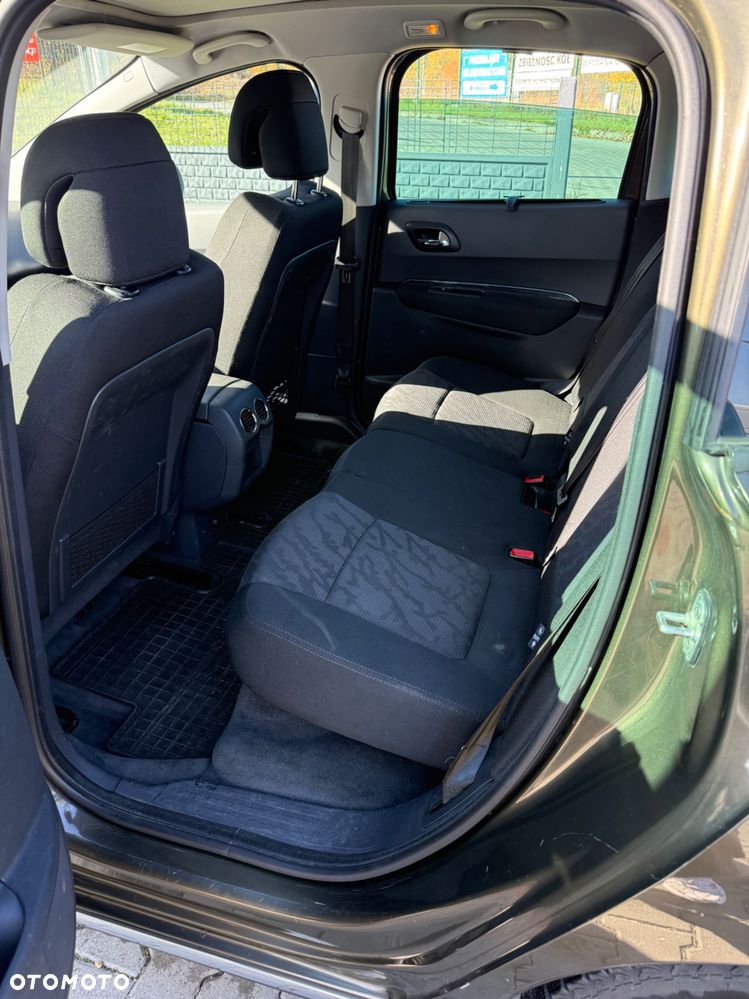 Peugeot 3008 - 8