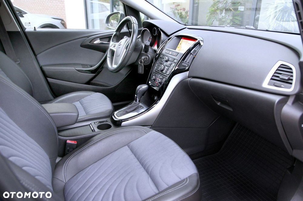 Opel Astra 2.0 CDTI Automatik Exklusiv - 11