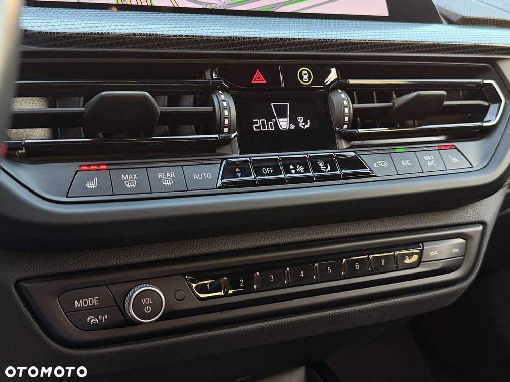 BMW Seria 1 118i GPF M Sport - 18