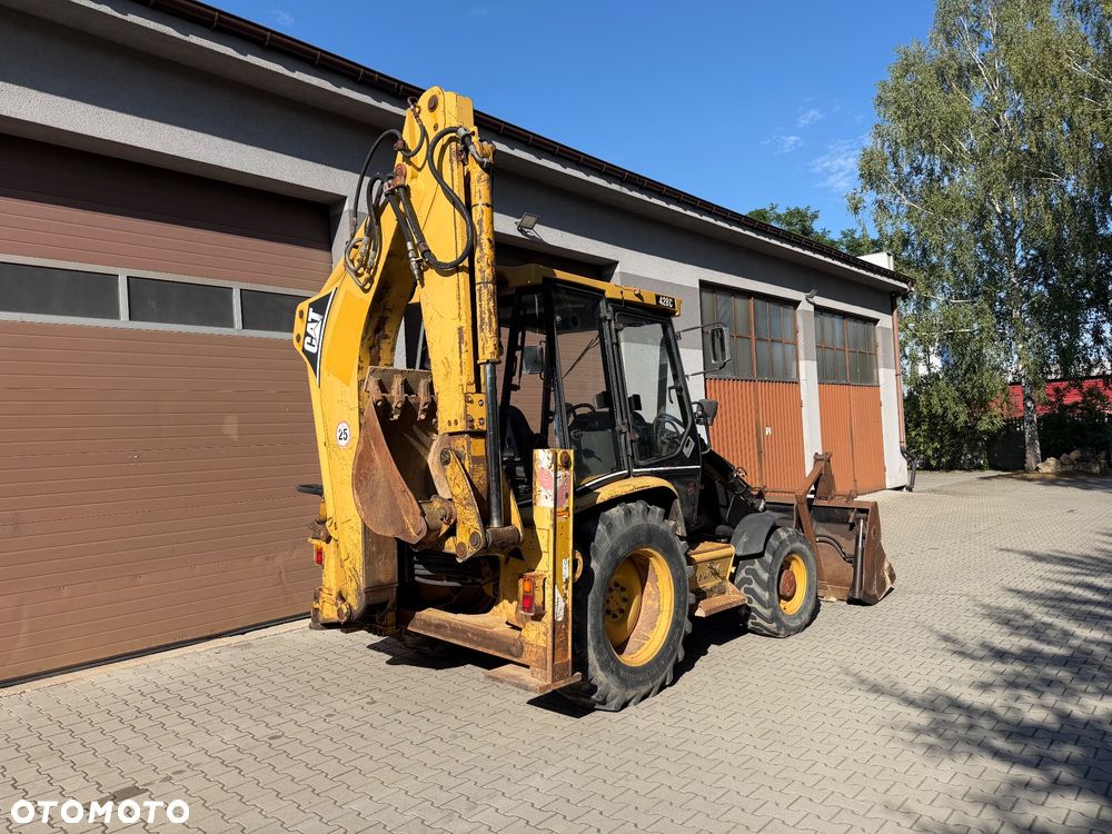 Caterpillar 428C - 3