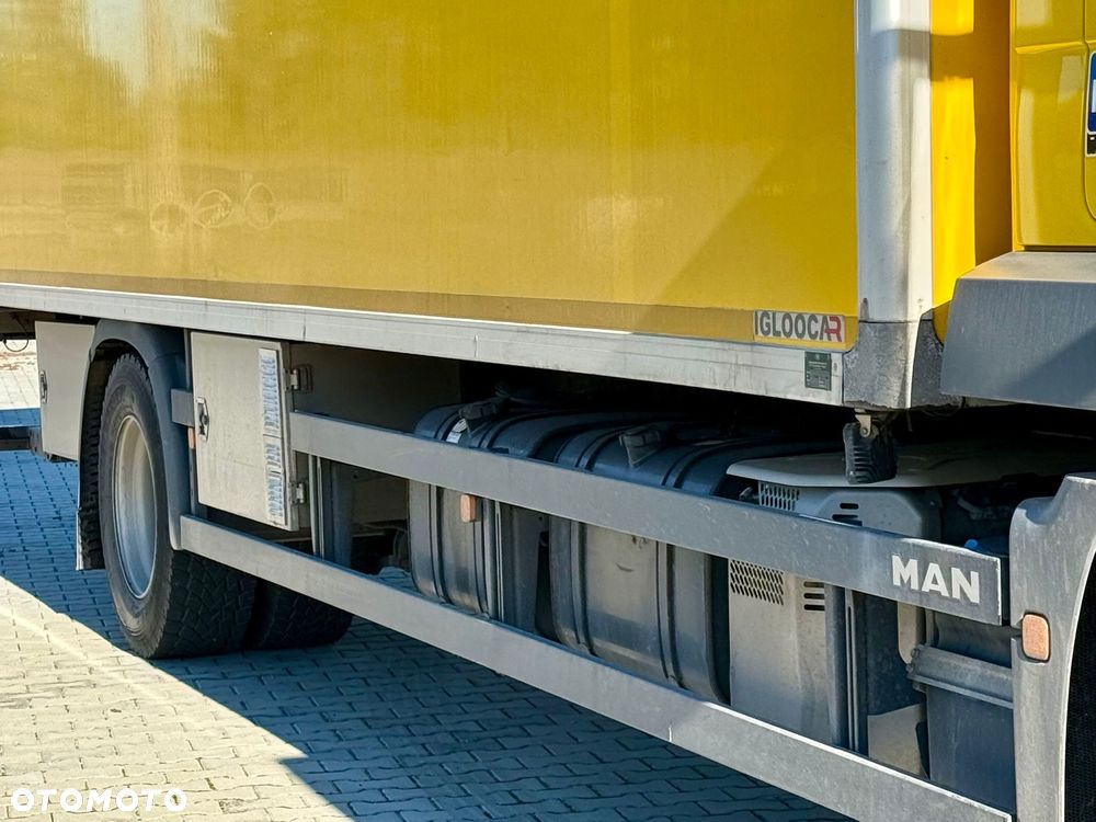MAN TGM 18.320 / IZOTERMA / WINDA / 20 EUROPALET / AUTOMAT / 170 TYŚ KM / 2021 R / SYPIALKA / CAŁY NA PODUSZKACH / SPROWADZONY / JAK NOWY - 18