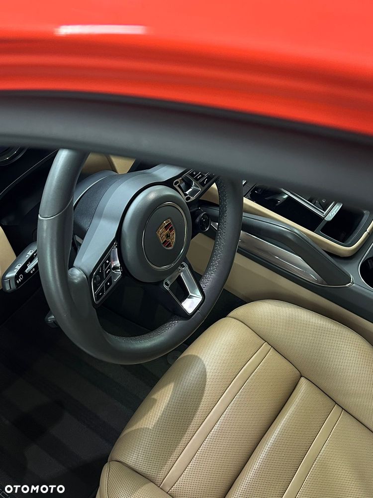 Porsche Cayenne - 12