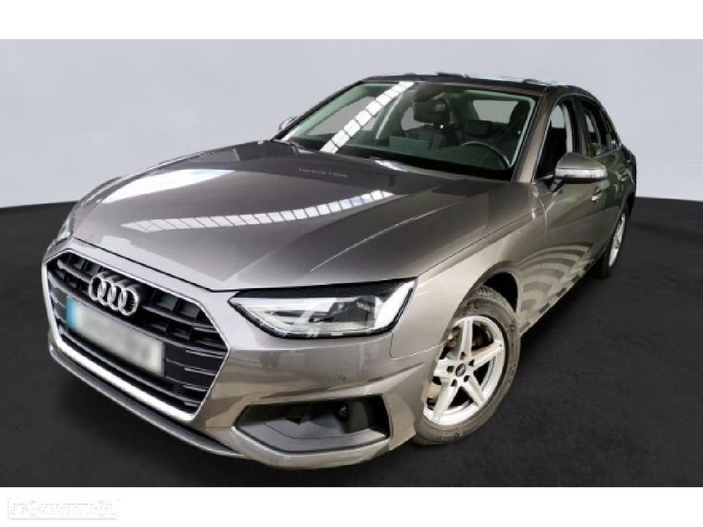 Audi A4 35 TDI S tronic - 1