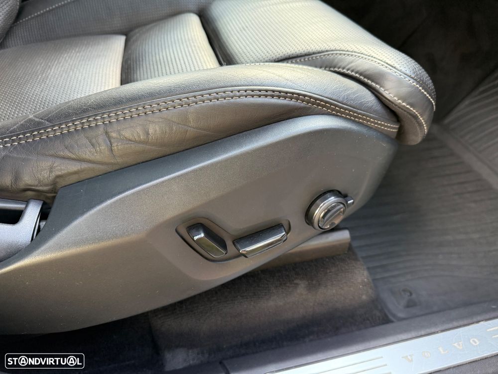 Volvo XC 90 2.0 D5 Inscription AWD - 37