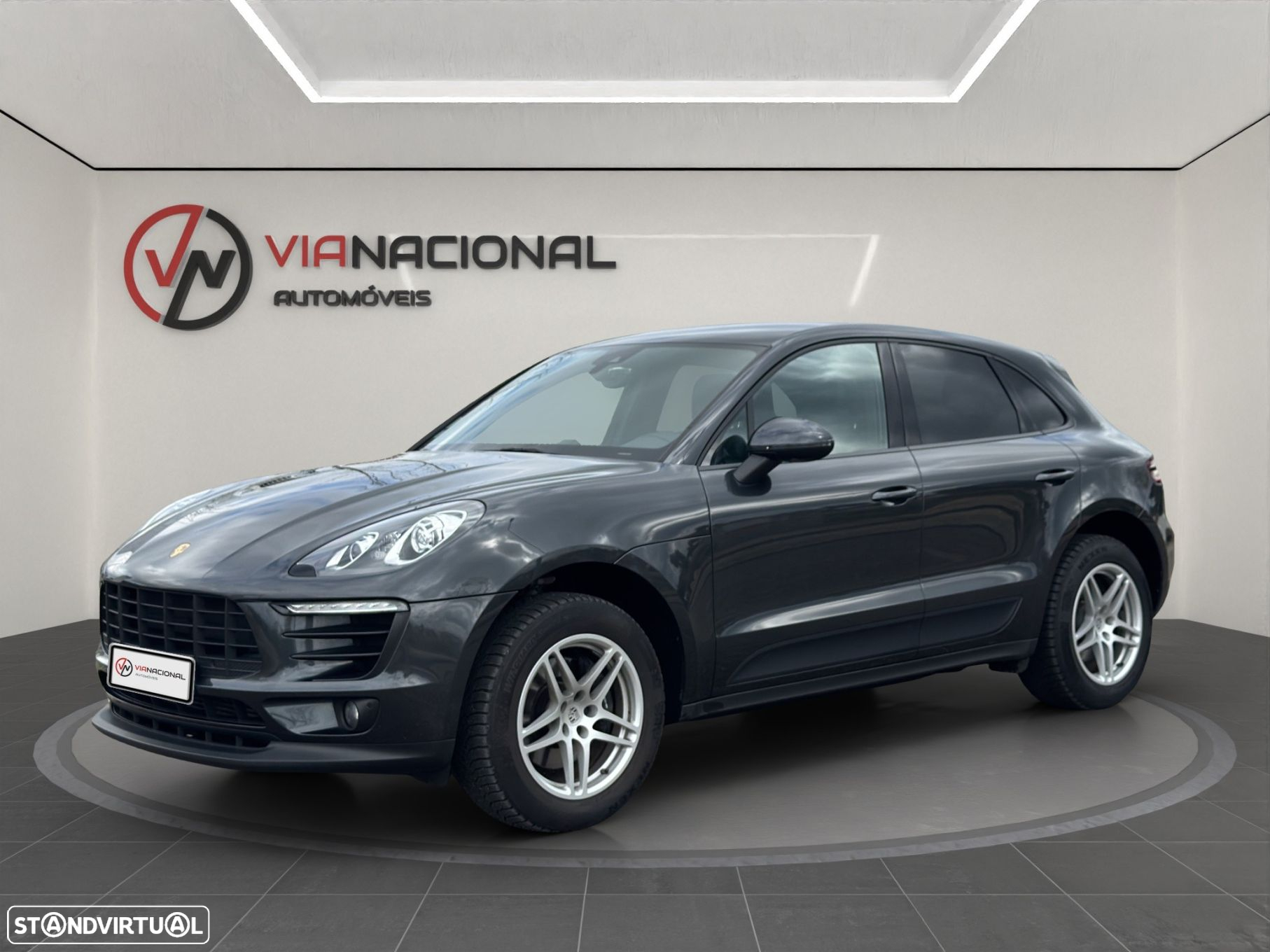 Porsche Macan - 3