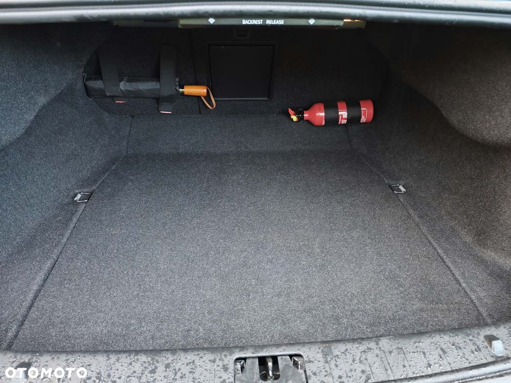 Volvo S60 2.5 T5 AWD - 6