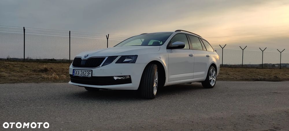 Skoda Octavia - 2
