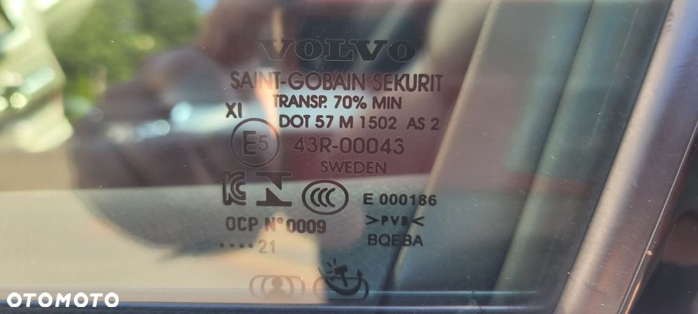 Volvo XC 90 B5 D AWD Momentum - 18