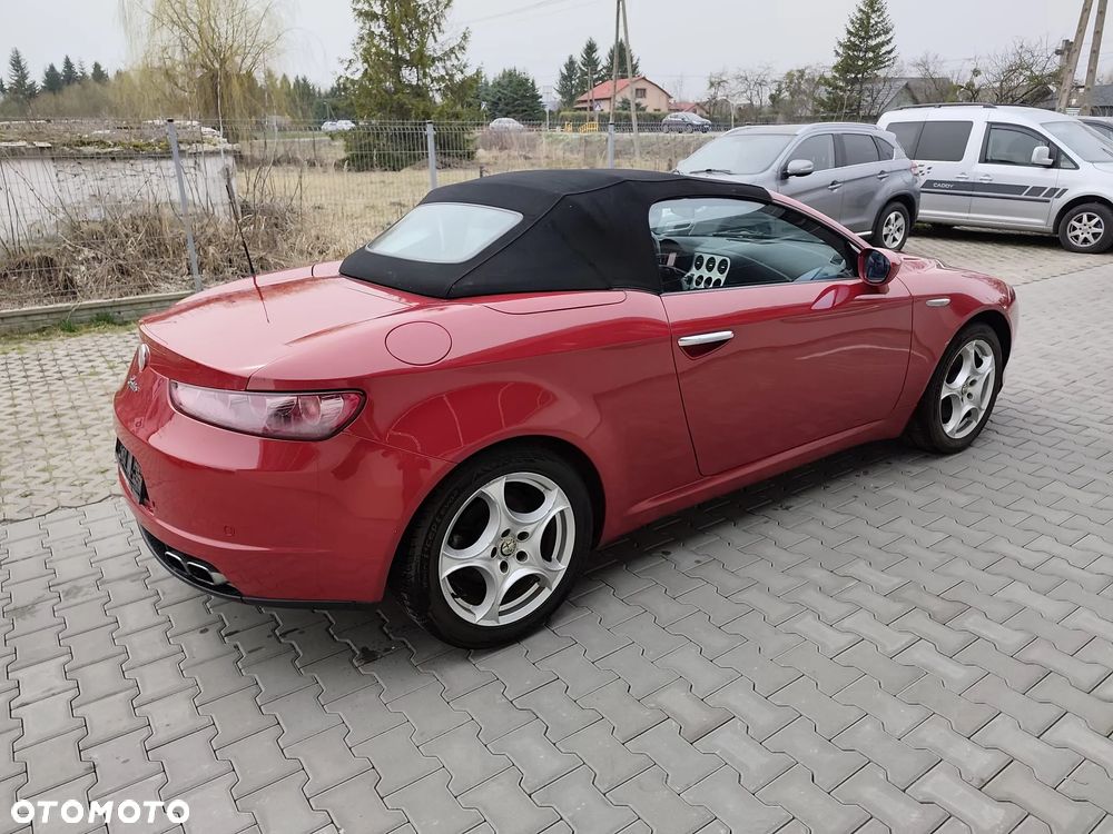 Alfa Romeo Spider 2.2 JTS 16V - 5