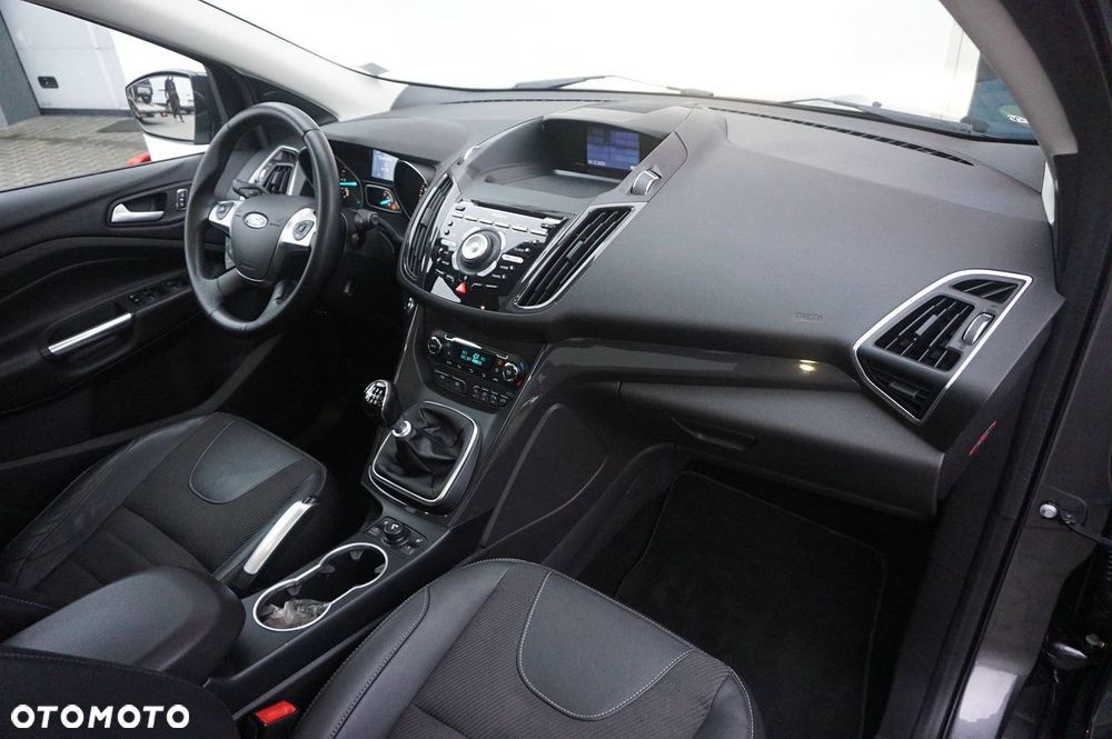 Ford Kuga 2.0 TDCi AWD Titanium - 6