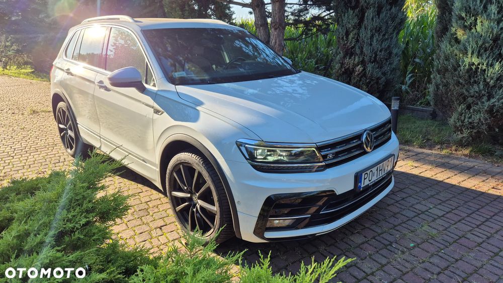 Volkswagen Tiguan - 1