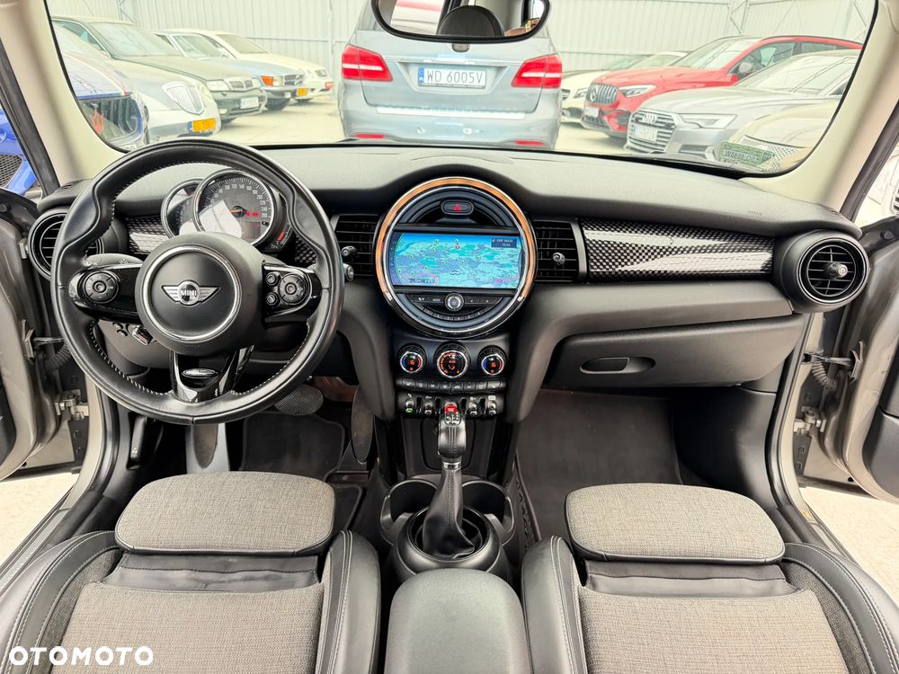 MINI Cooper S Standard - 6