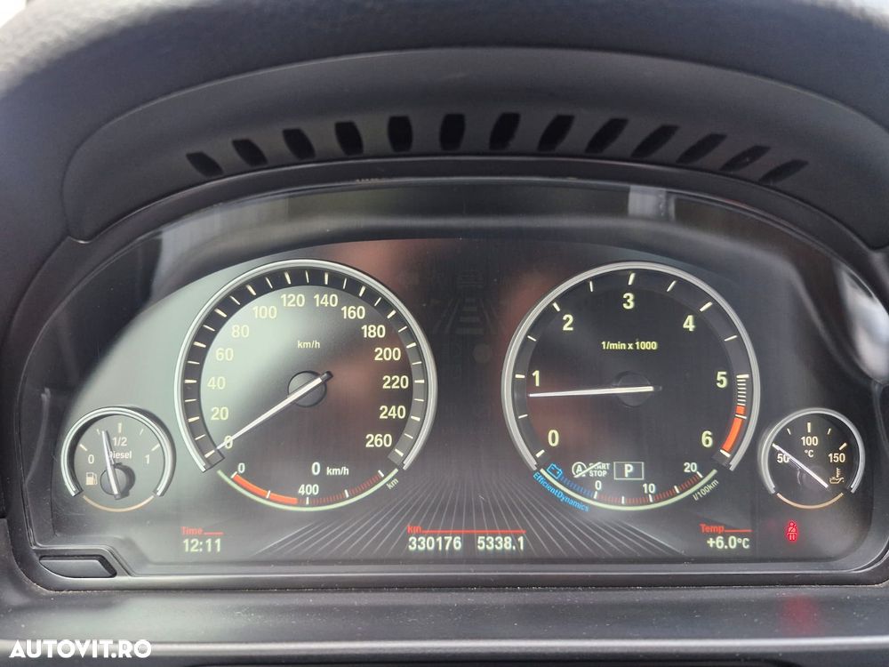 BMW Seria 5 520d - 15