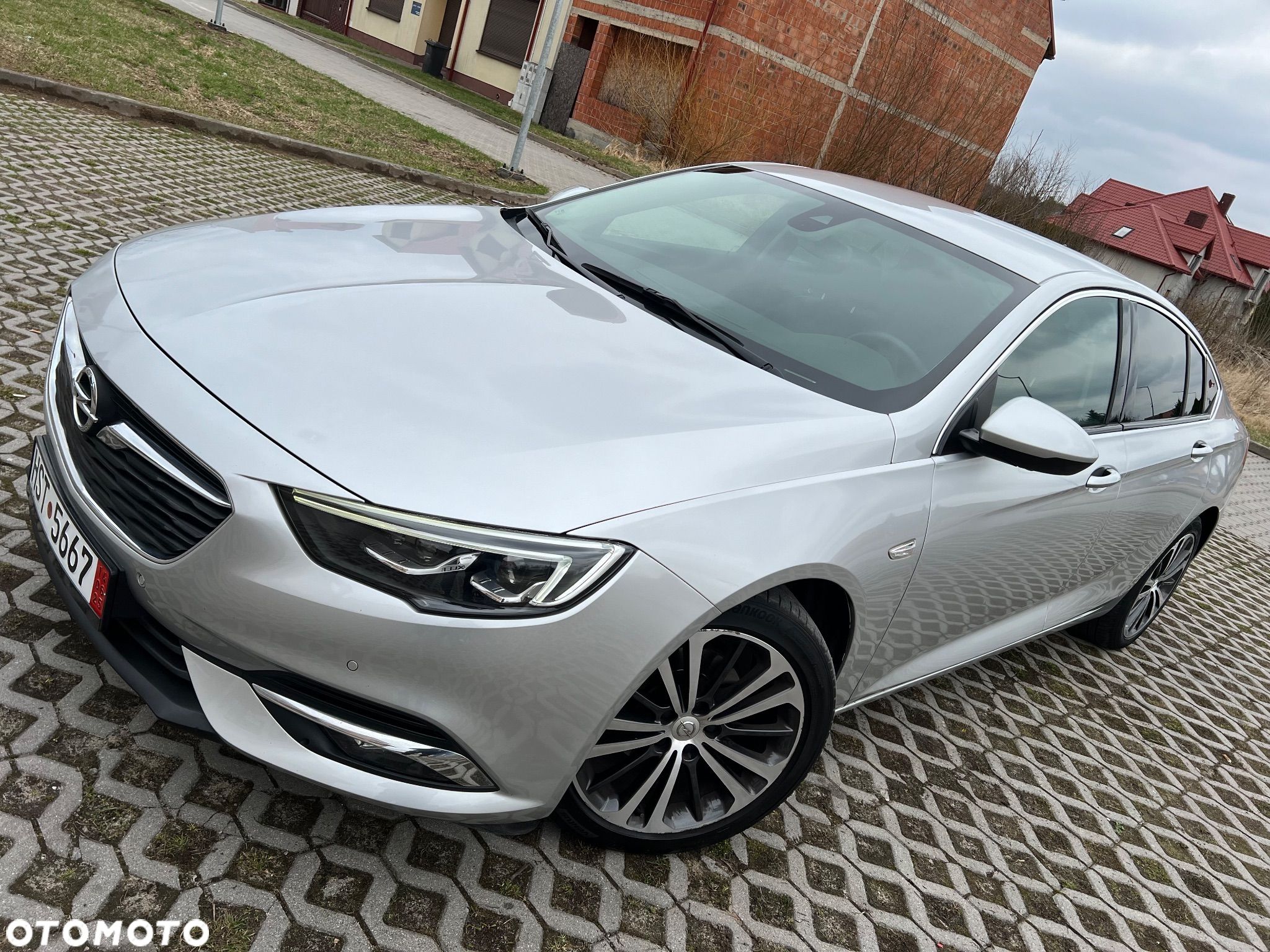 Opel Insignia 1.6 CDTI Innovation S&S - 1