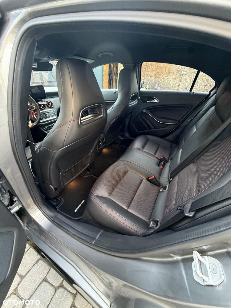Mercedes-Benz Klasa A AMG 45 4Matic AMG Speedshift 7G-DCT - 11