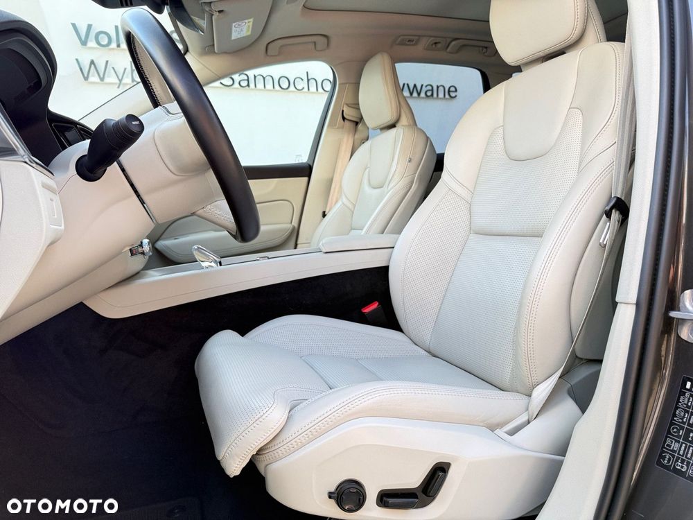 Volvo XC 60 - 11