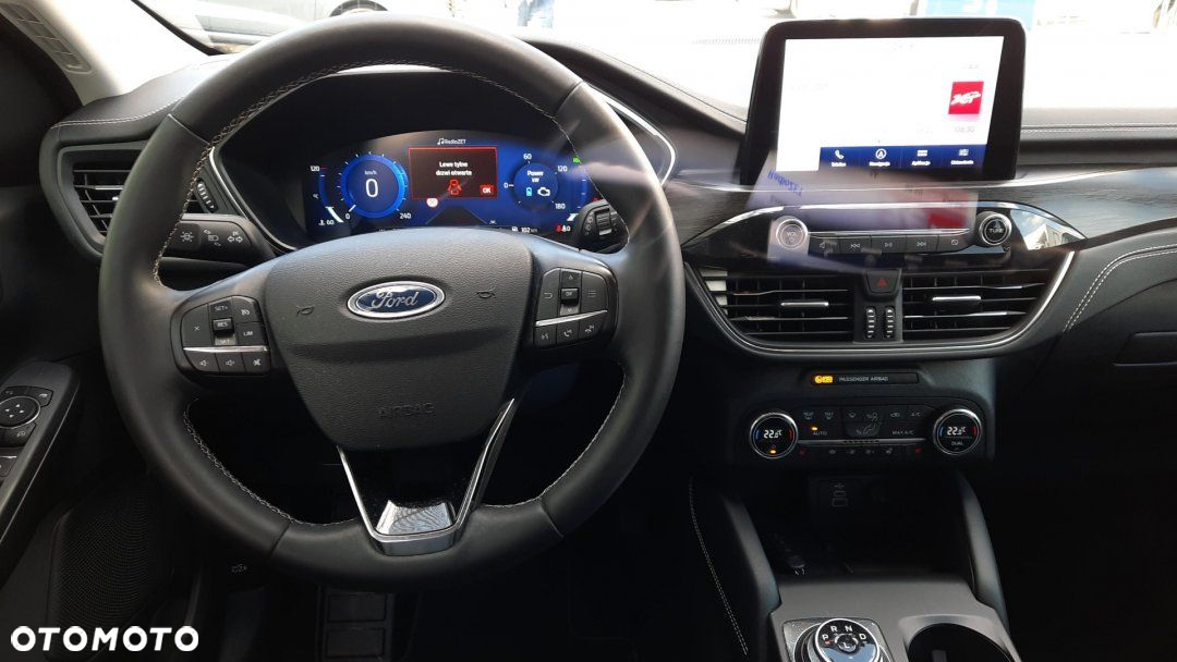 Ford Kuga - 12