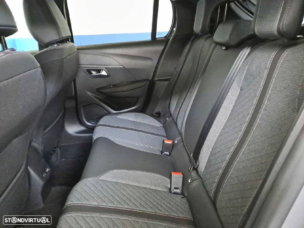 Peugeot 208 1.2 Hybrid Allure e-DCS6 - 10