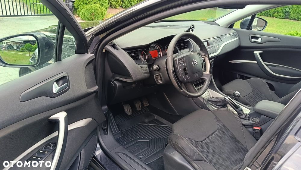 Citroën C5 1.6 HDi Attraction - 5