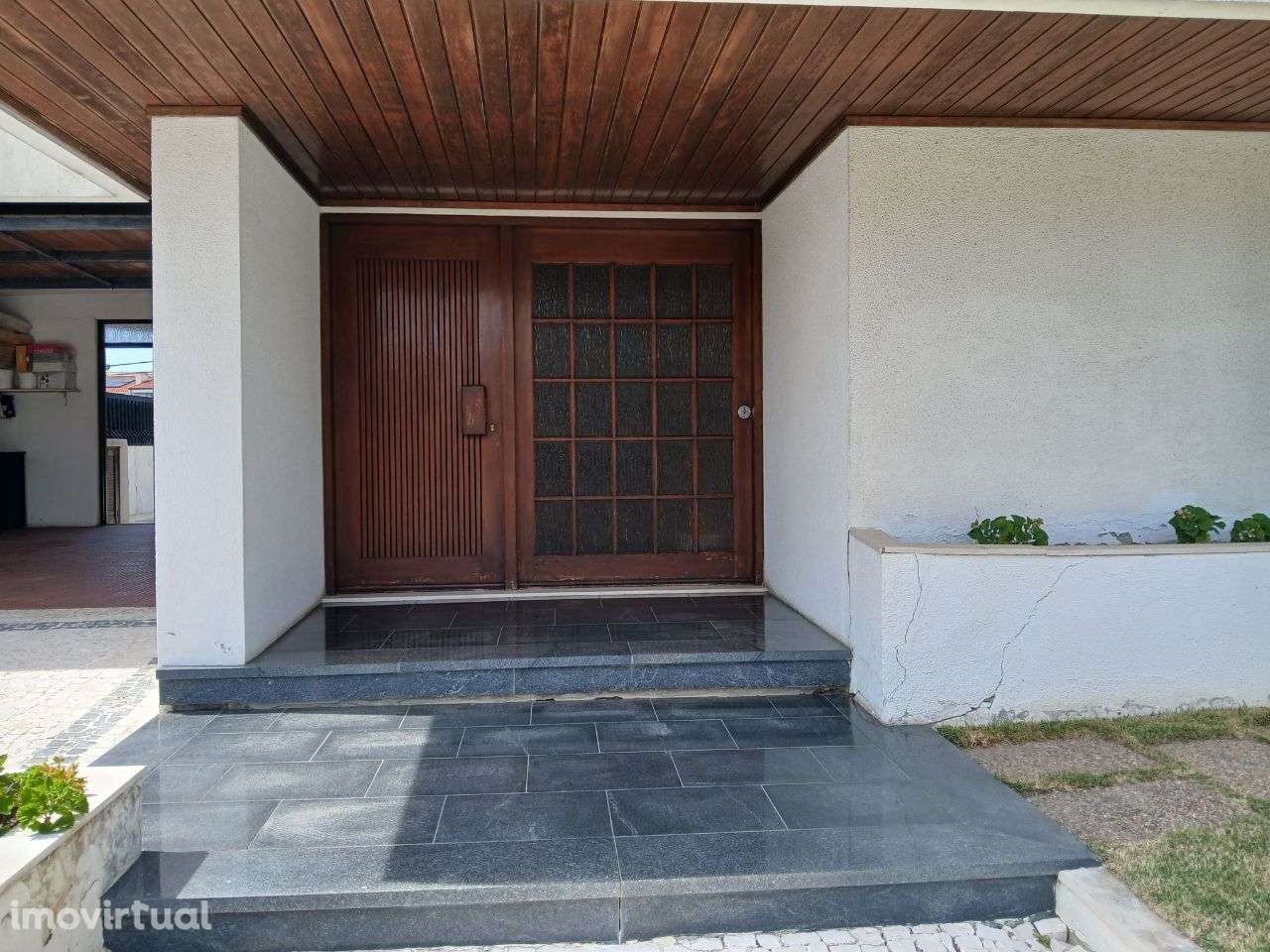 Moradia com jardim e piscina, Francelos- V.N. de Gaia - Grande imagem: 2/22