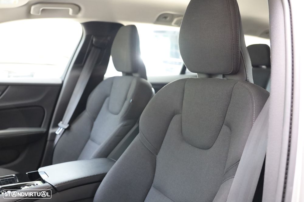 Volvo V60 2.0 T6 AWD TE Inscription Expression - 26