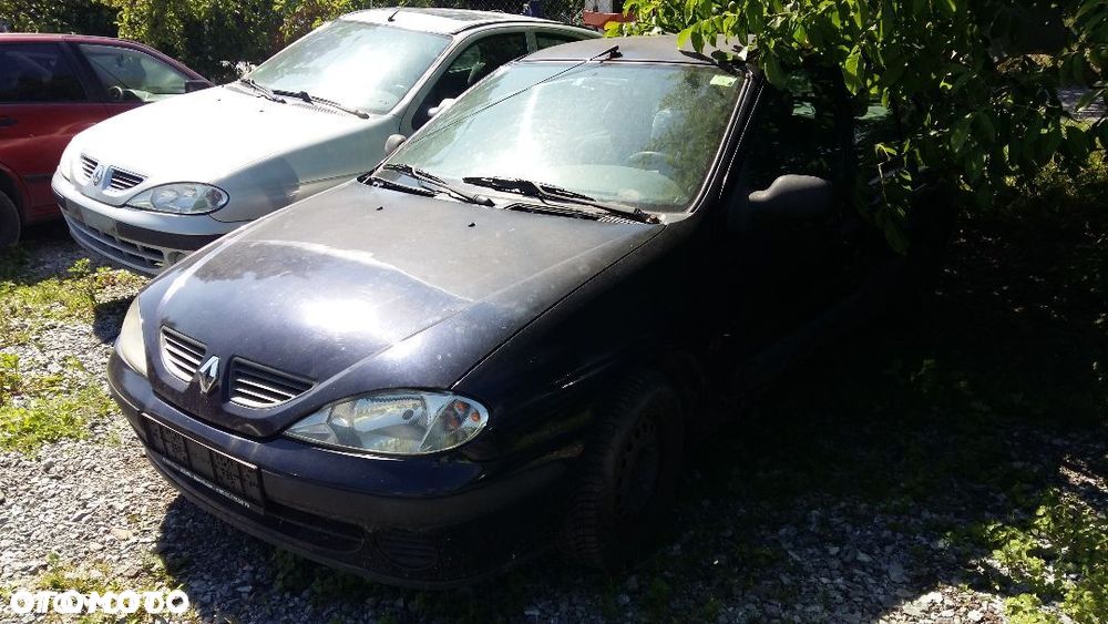 Części Renault Megane IFL 01r. 1.9 diesel NV472 5-drzwi - 1