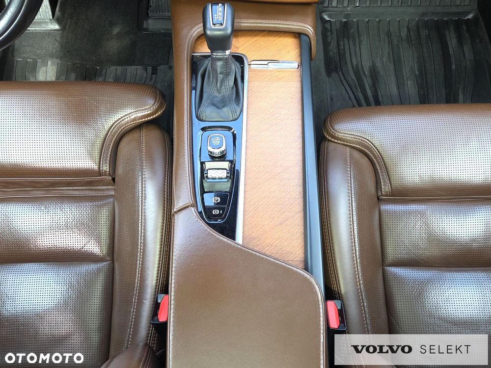 Volvo XC 90 D5 AWD Inscription - 29