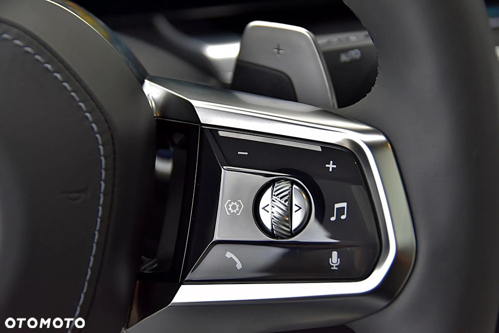 BMW Seria 7 740d xDrive mHEV sport - 37
