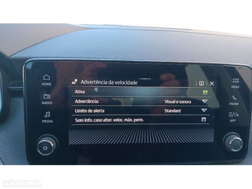 Skoda Kamiq 1.0 TSI DSG - 19