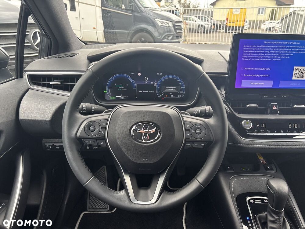 Toyota Corolla 2.0 Hybrid Style - 22