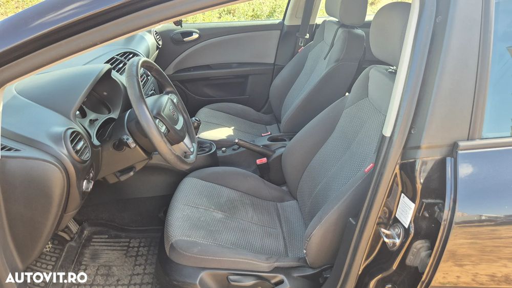 SEAT Leon 2010 — imagine 10