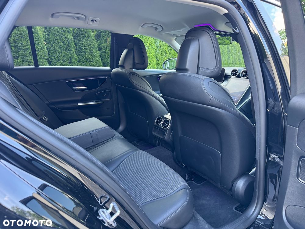 Mercedes-Benz Klasa C 200 d 9G-TRONIC Avantgarde - 33