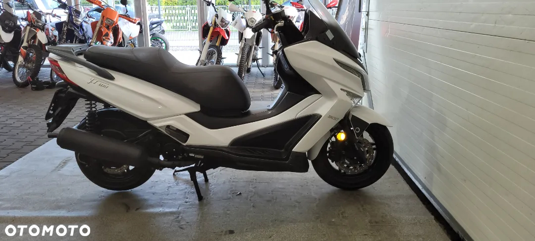 Kymco X-Town - 26