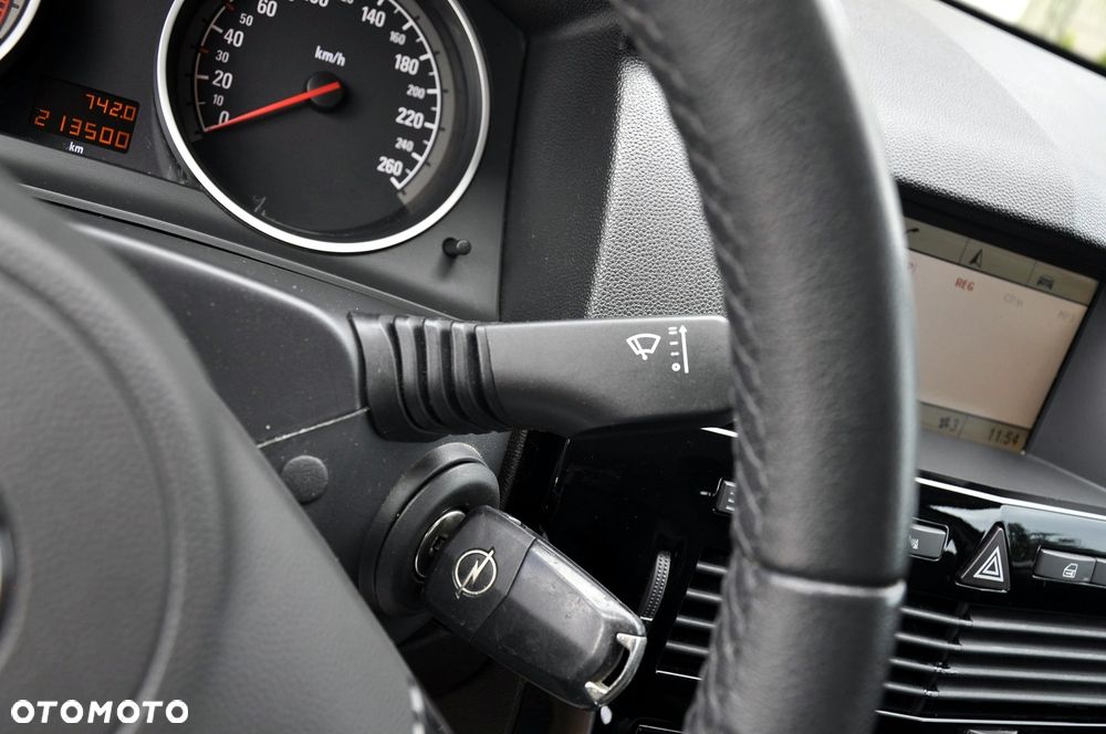 Opel Astra 1.6 Turbo Sport - 17
