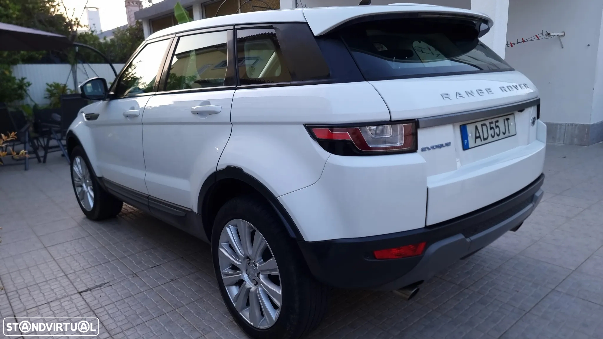 Land Rover Range Rover Evoque 2.0 TD4 Pure - 25