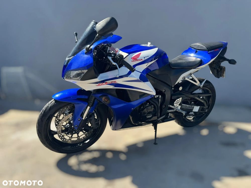 Honda CBR - 6