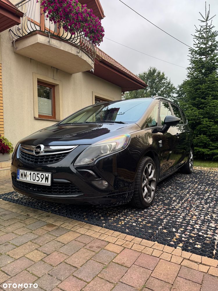 Opel Zafira 2.0 CDTI Cosmo - 1