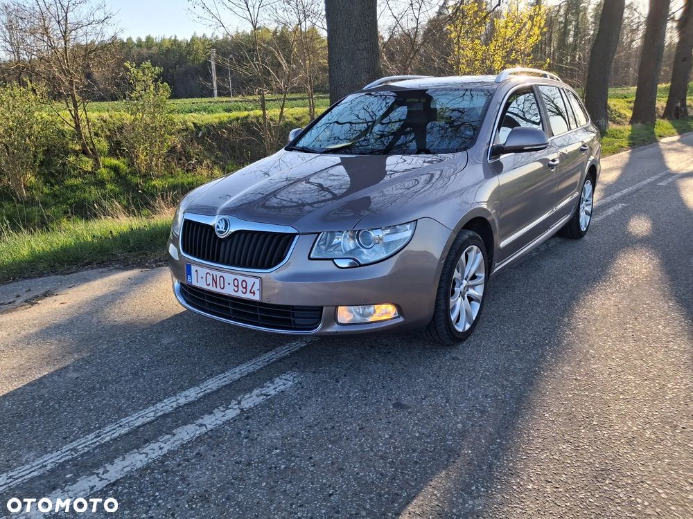 Skoda Superb 2.0 TDI DSG Ambition - 15