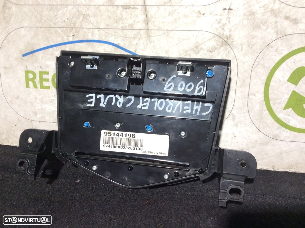 Auto Radio Chevrolet Cruze - 2