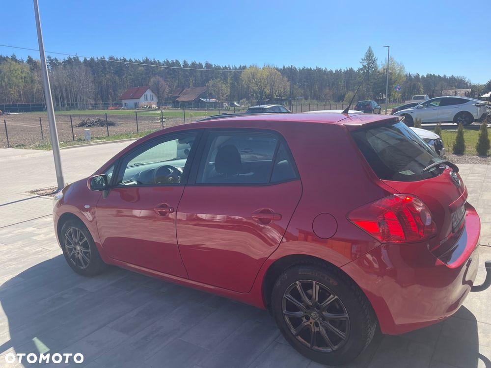 Toyota Auris 1.6 Sol - 16