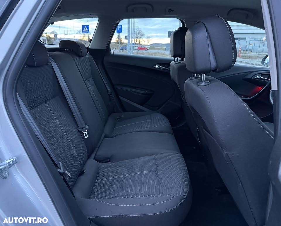 Opel Astra 2.0 CDTI DPF SportsTourer Edition - 7