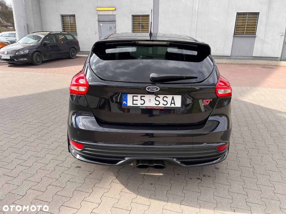 Ford Focus 2.0 EcoBoost ST - 7